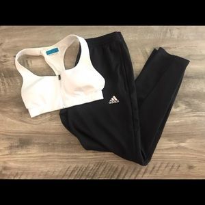 under armour zip sports bra 32B